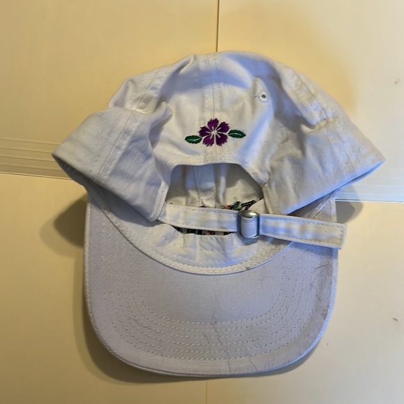 Baseball cap style white adjustable floral hat with Feminist embroidered front - Picture 2 of 2